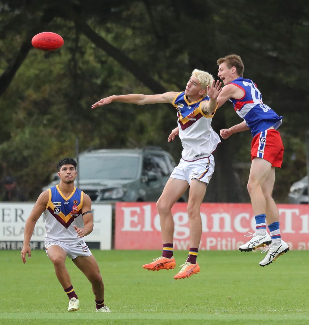 Island U18s power to 53-point win over Warragul post image