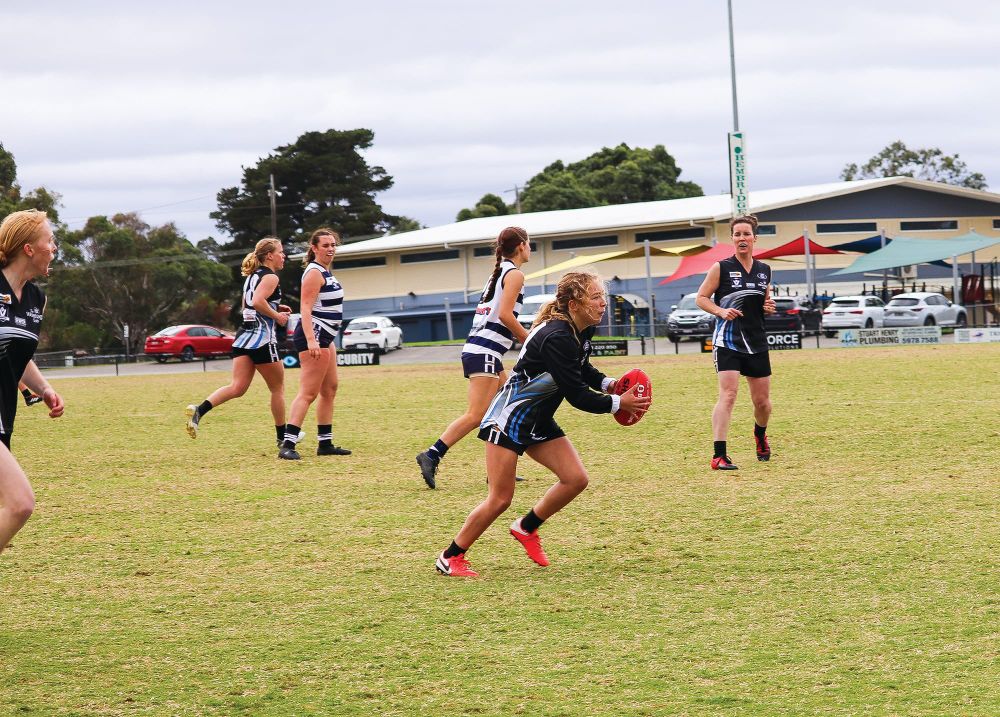 Breakers win in windy conditions post image