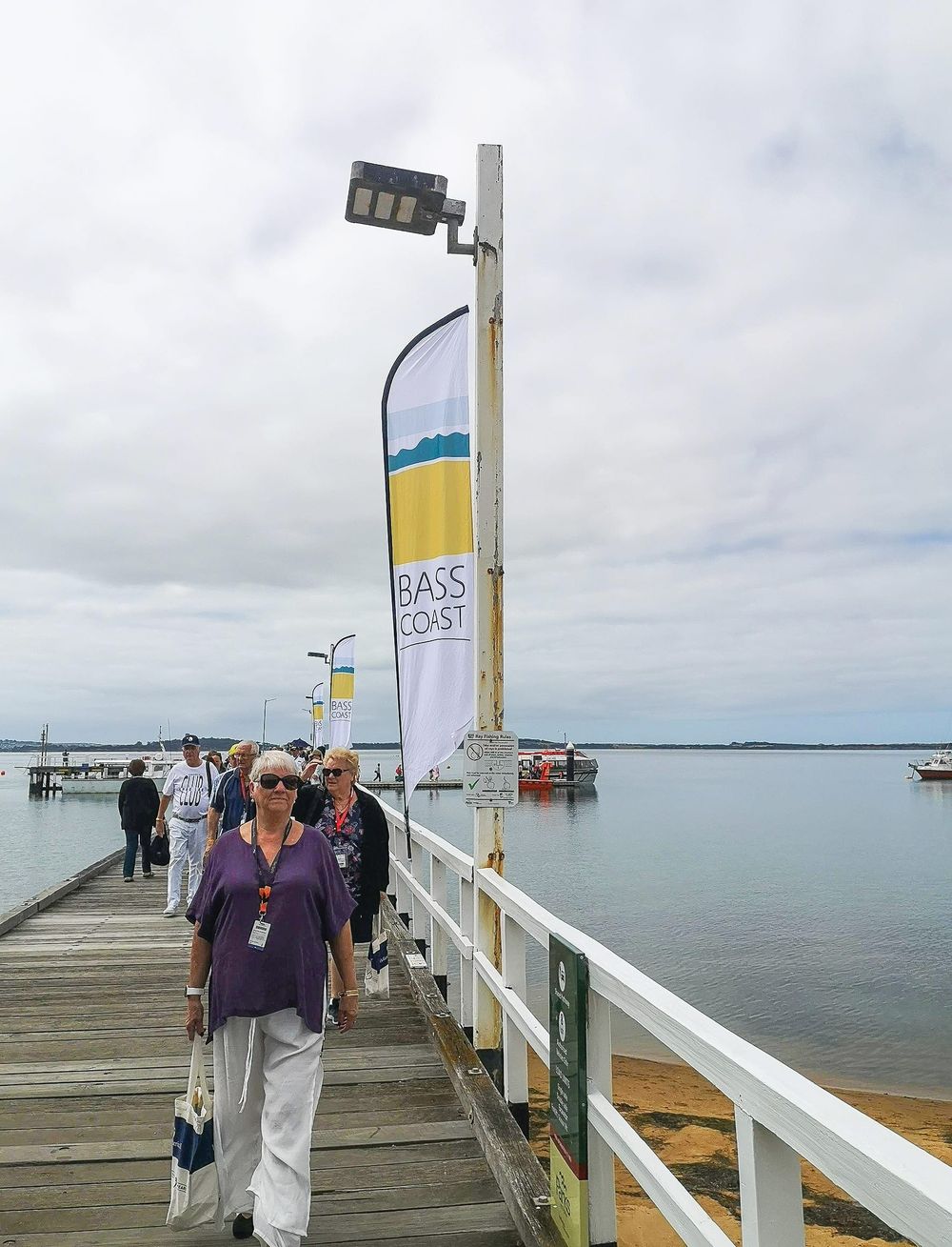Visitors cruise into Cowes post image