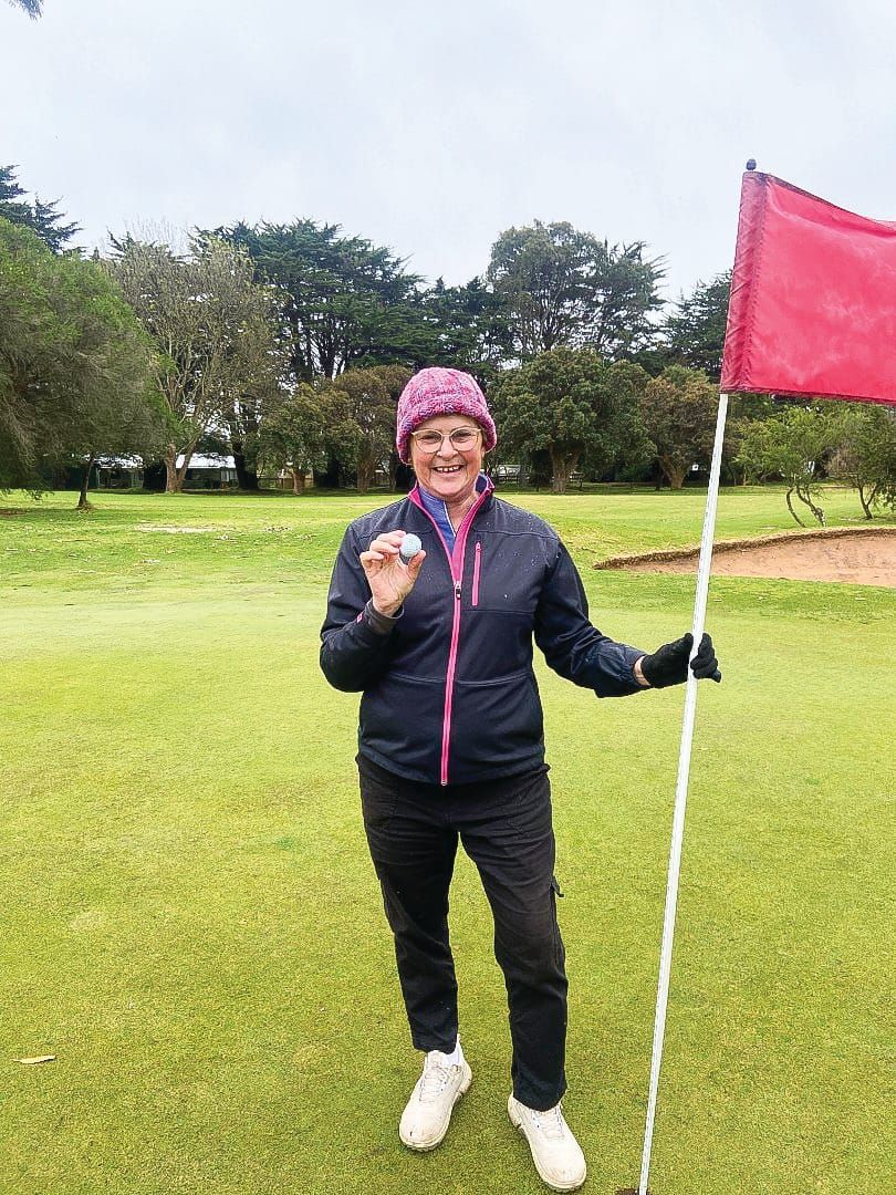 Phillip Island golf post image