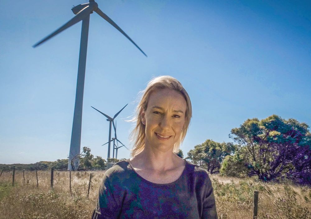 Leonard welcomes offshore windfarms post image