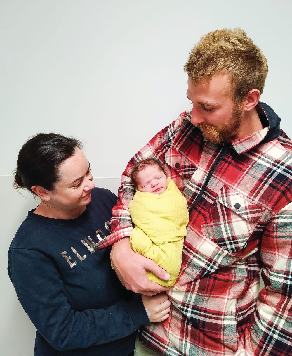 Harper Paisley Wright arrived on December 3 post image
