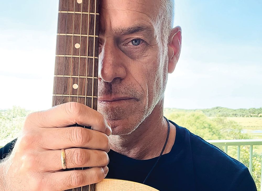 New single sounds a warning post image