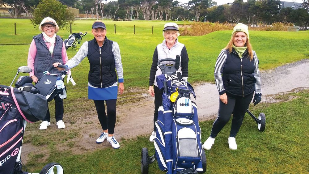 Phillip Island golf post image