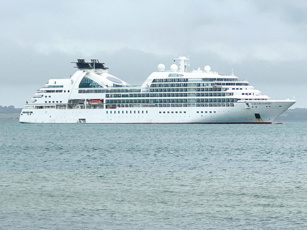 February cruises triple the fun post image