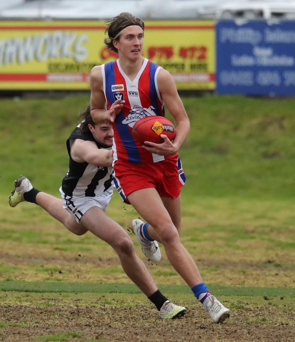 Island U18s dominate against Dalyston post image