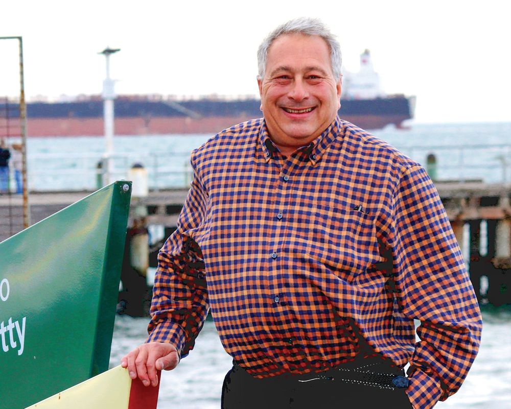 Two new councillors for Island post image