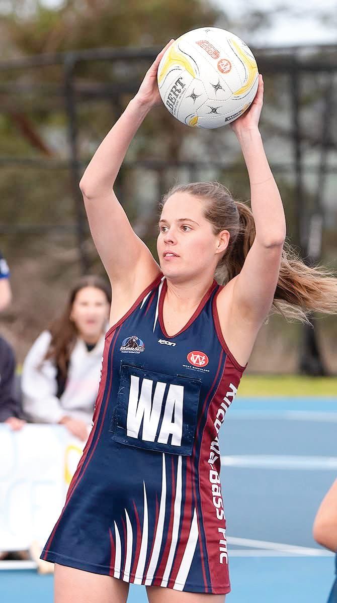 Killy Bass faces strong Cora Lynn - A Grade post image