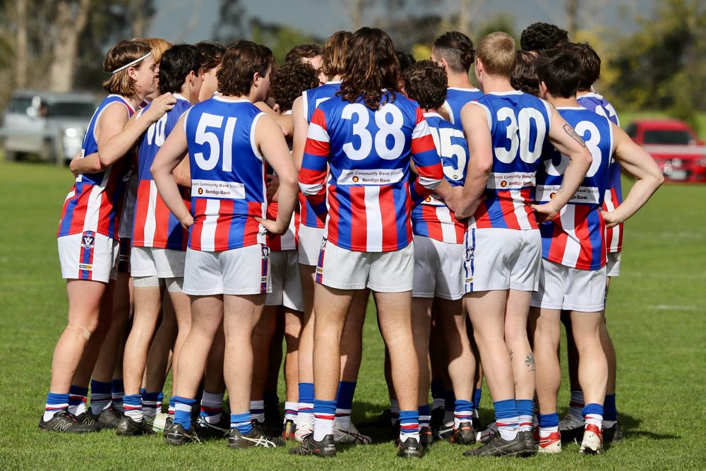 Reserves battle it out post image
