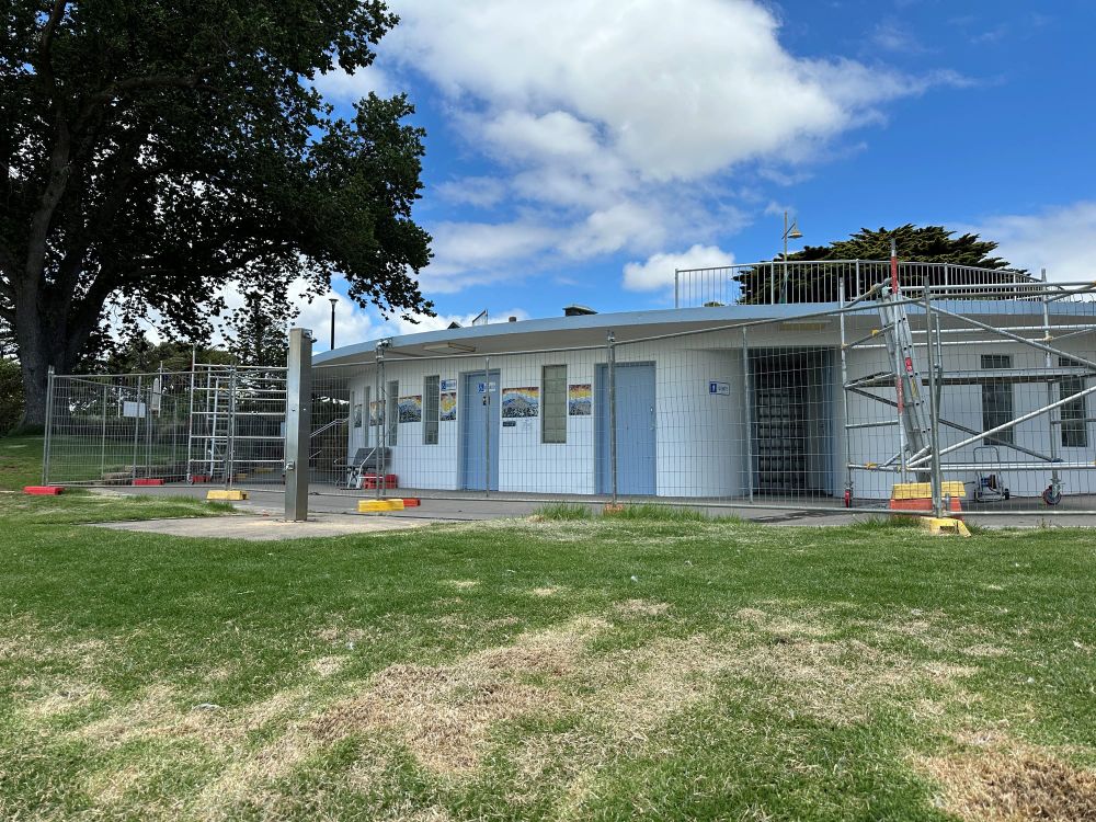 Toilets to reopen this week post image