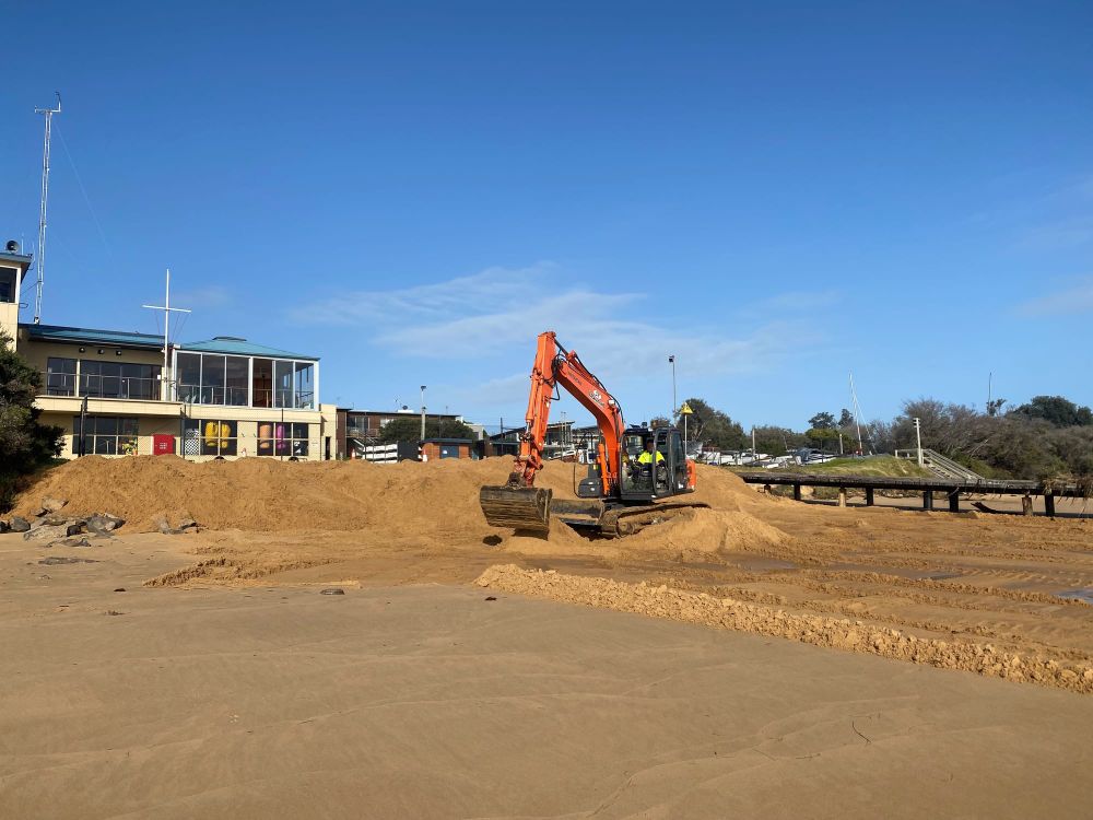 Yacht club shored up with temporary sand ridge post image