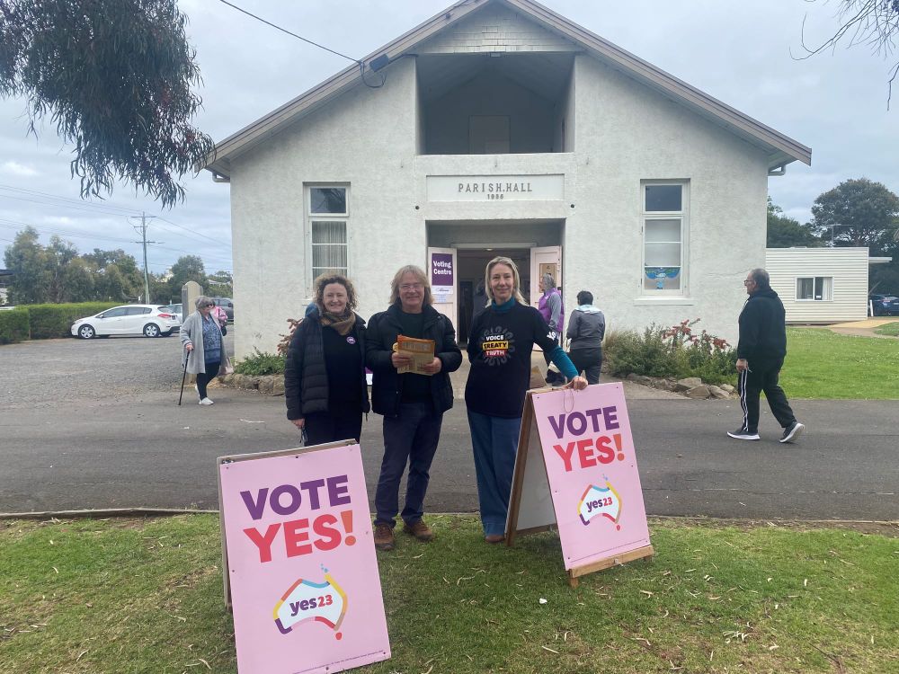 Early voting centre busy post image