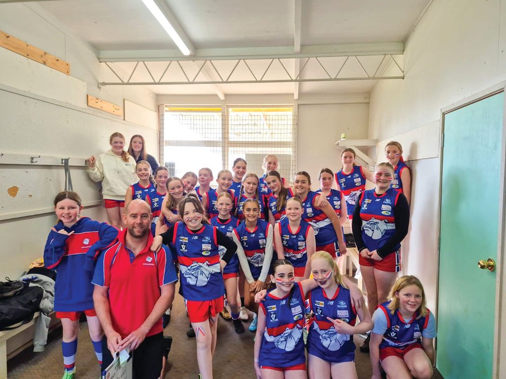 Phillip Island fight hard in finals against Dalyston - U14 Girls post image