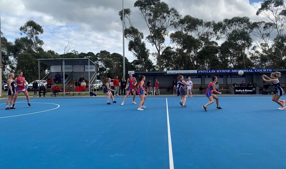 B Grade wins by a point post image