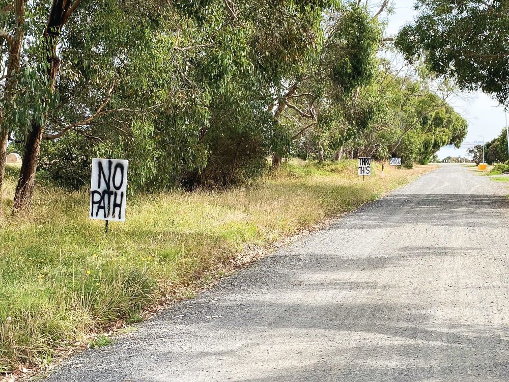 Rhyll road rage post image