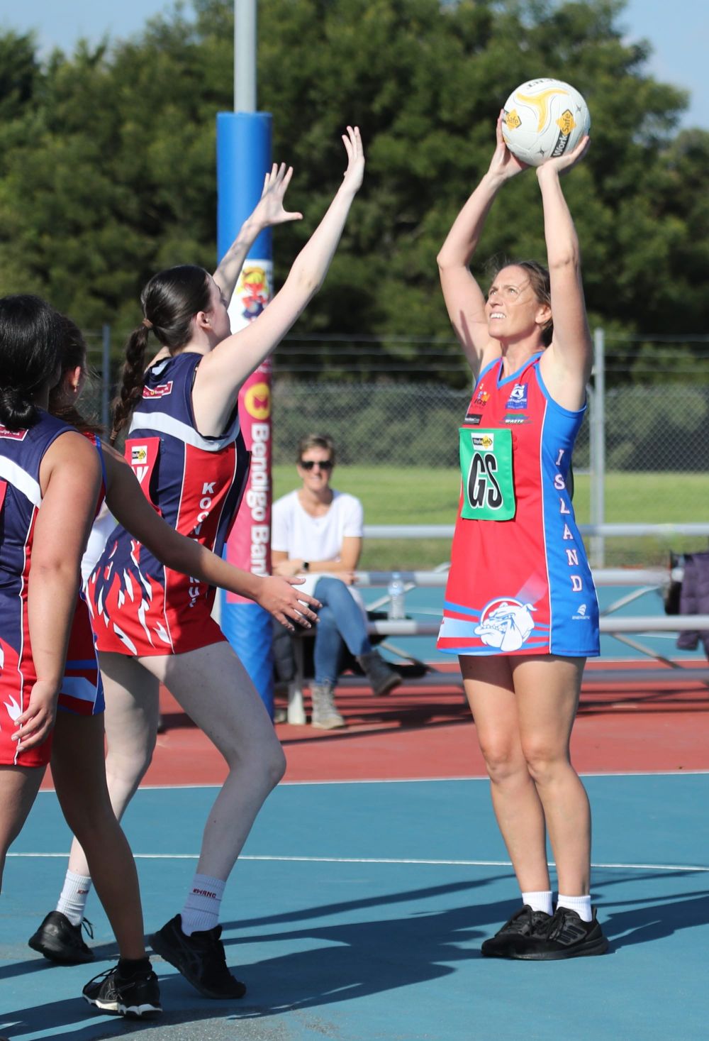 Island netballers and Koo Wee Rup battle it out - D Grade post image