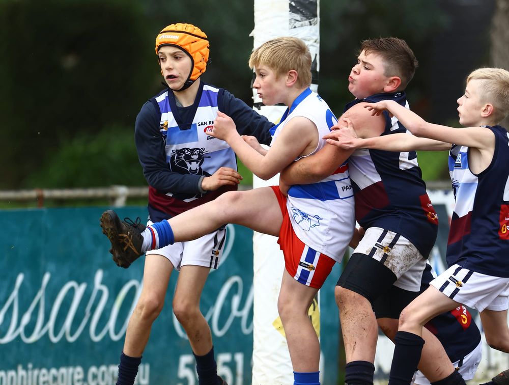 U10 Red's tough it out in wintery conditions post image