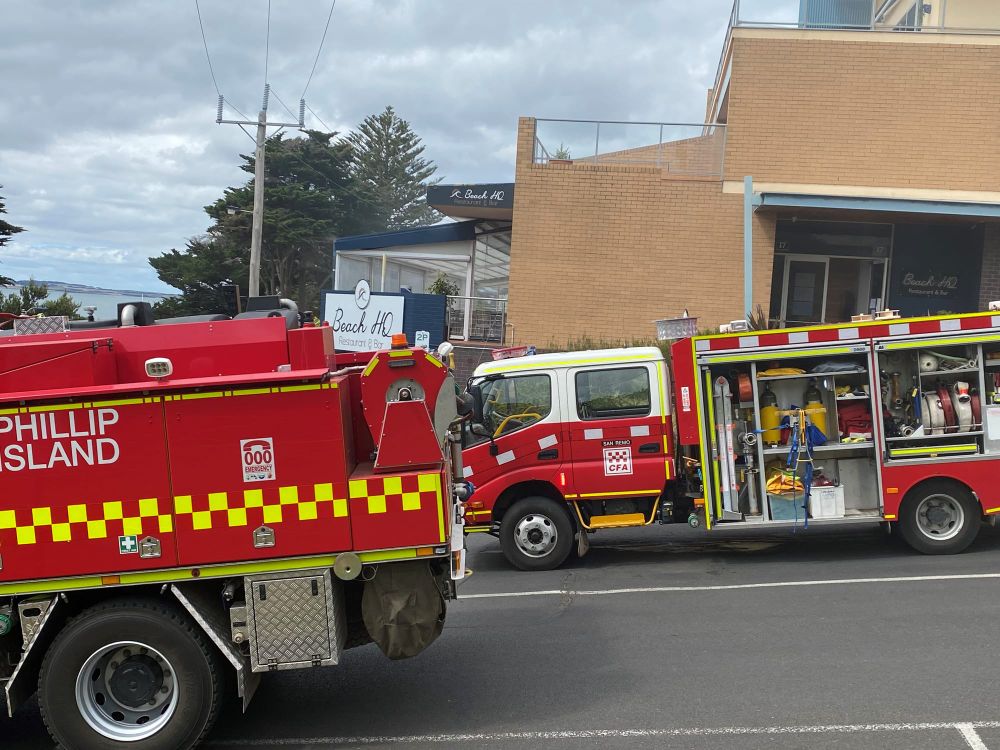 Cowes Esplanade Fire post image