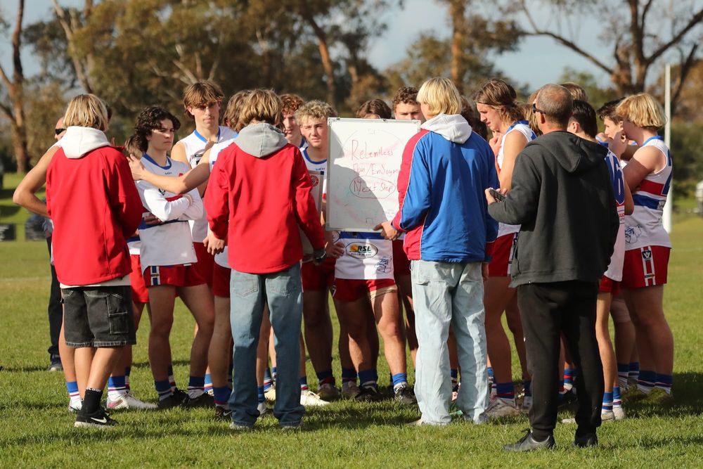 Stellar performance by Island's U18s post image