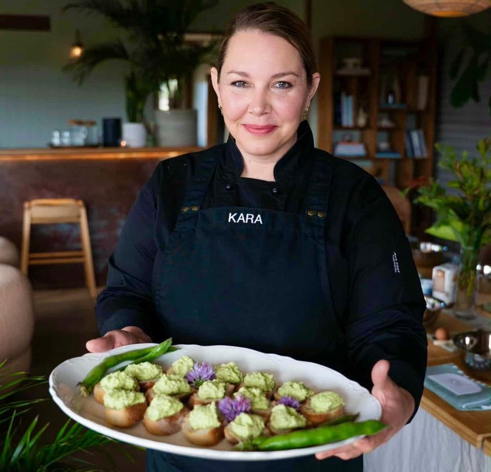 Cooking class pitches in for PICAL post image