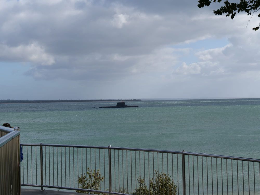 Submarine sighting at Cowes post image