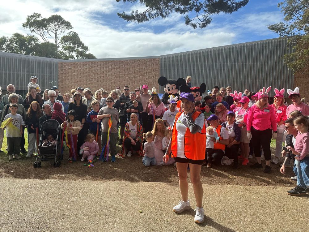 Island digs deep for Good Friday Appeal post image