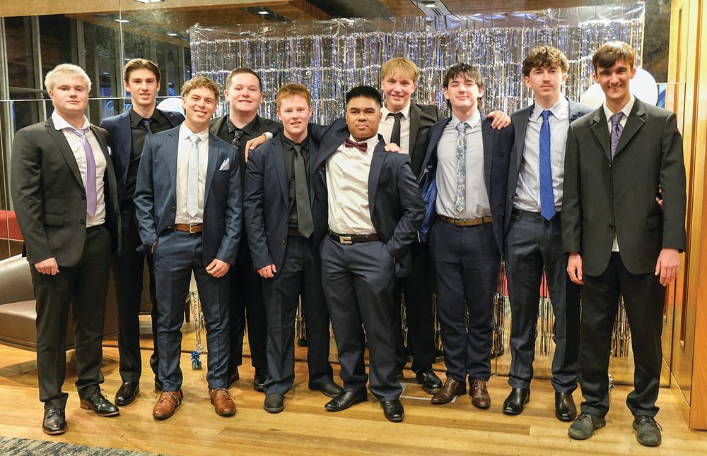 College Seniors celebrate connection post image