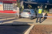 Car drives into Fork and Waffle post image