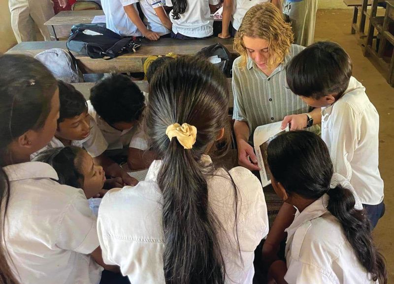 College kids travel to Cambodia post image