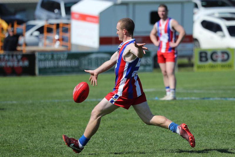 Reserves finals dream fades with wayward kicking post image