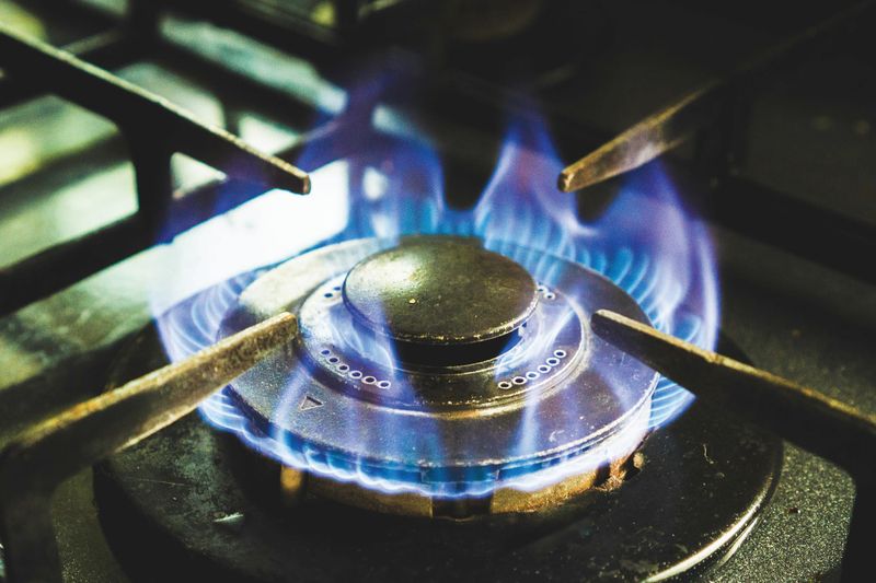 Council applauds as government ditches gas mandate post image