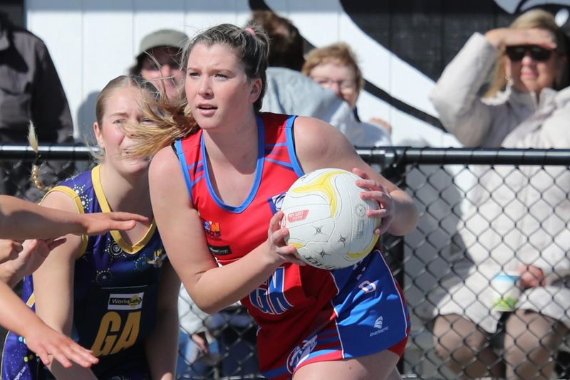 Tough loss for Island U17s post image
