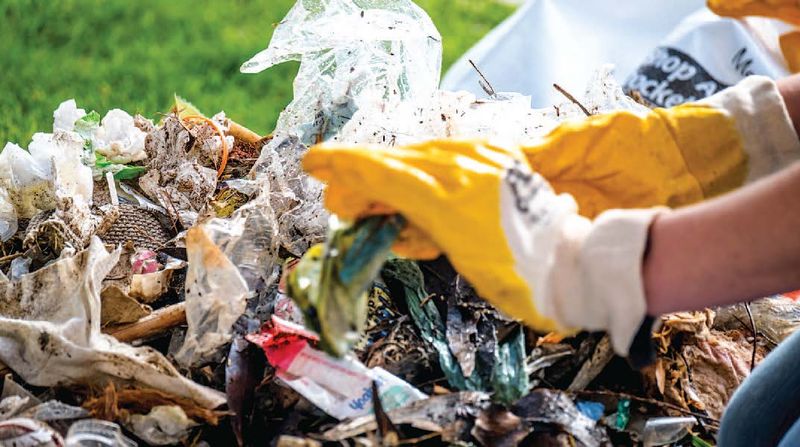 Clean-up crew tackles huge load of rubbish post image
