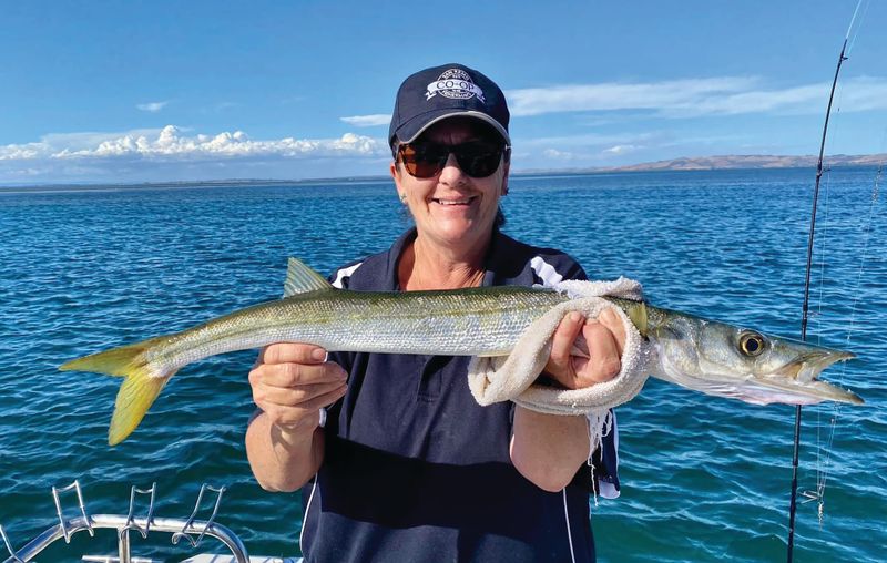 "Fishing Nanna" saves stranded jetskiers post image