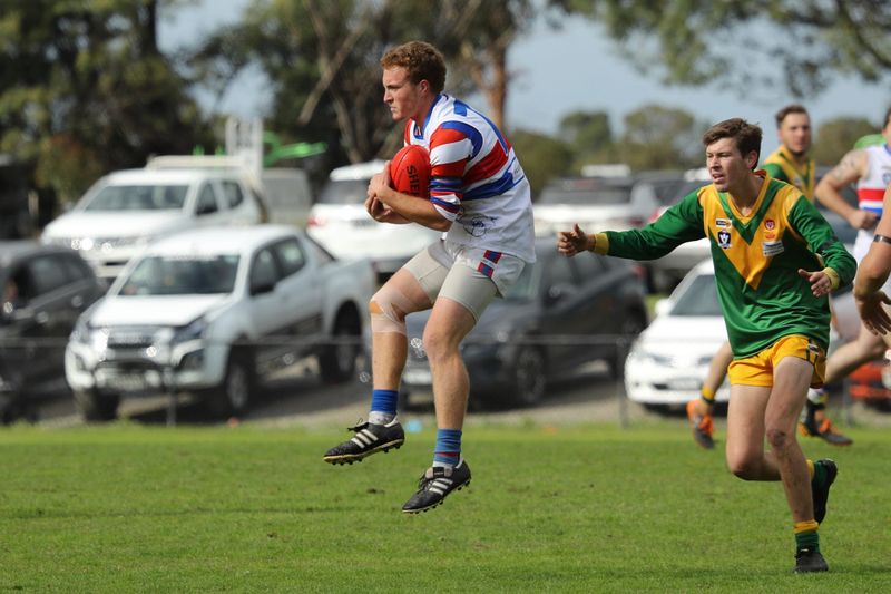 R.6 Reserves v Garfield 2021 - report & photos post image