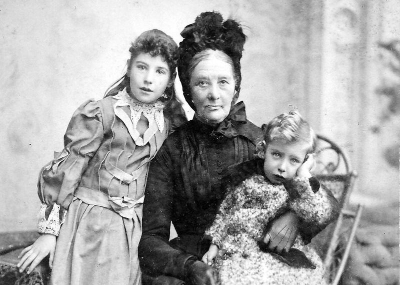 Family history on a budget post image
