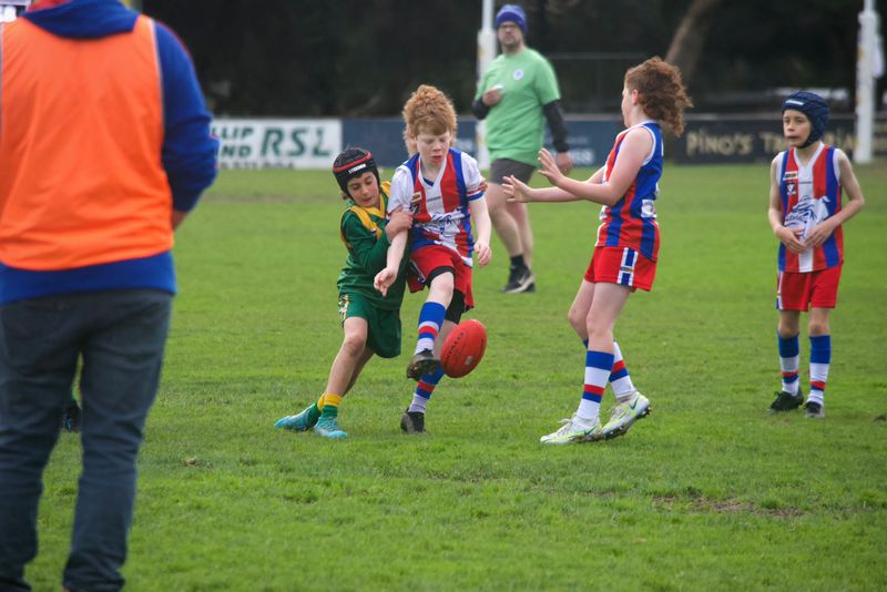 U10 Blue battle it out against Leongatha post image