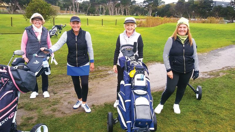 Phillip Island golf post image