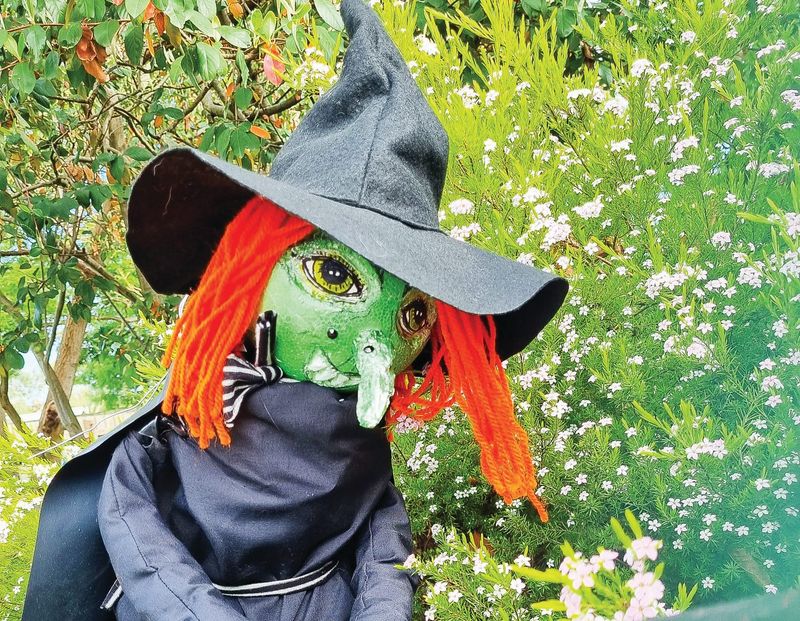 Don't miss the witch! post image