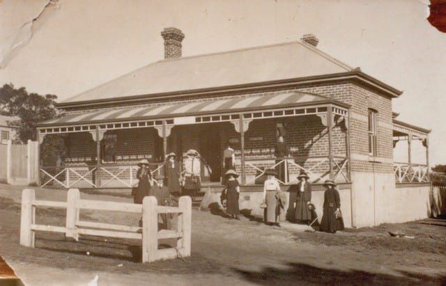 Connections to the past: Historical walk post image