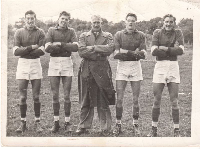 A dynasty of Dixons post image
