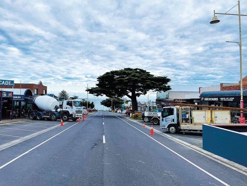 Concrete changes in Thompson Avenue post image