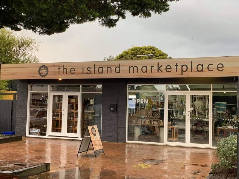 Marketplace celebrates Christmas this Thursday post image