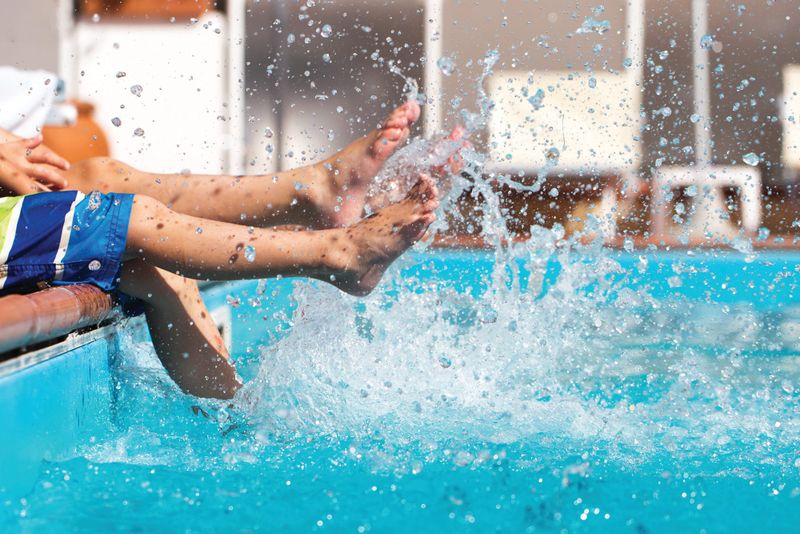 Cowes outdoor pool open for the summer post image