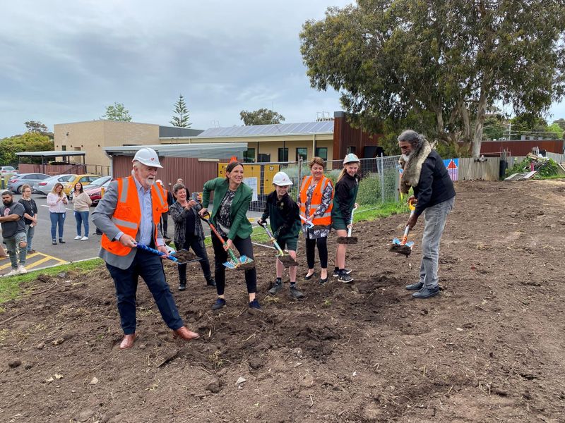 Work officially starts on new Community Hospital post image