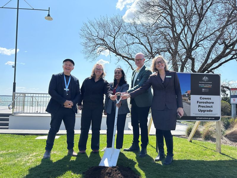 Cowes foreshore upgrade officially underway post image
