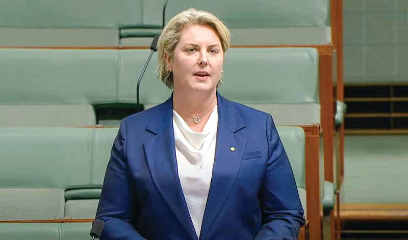 Aldred takes the whip to illegal tobacco post image