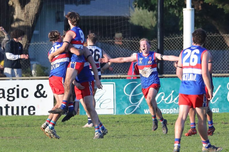 R.15 Seniors v NNG post image