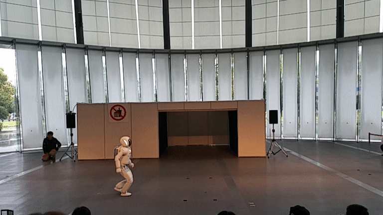 Asimo Robot demonstration
