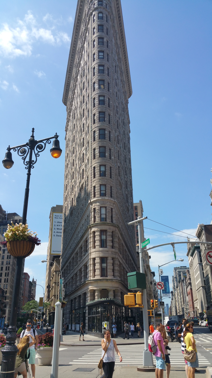 FlatironBuilding